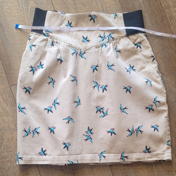 Sparrow Mini Pencil Skirt - Picture 3 of 3